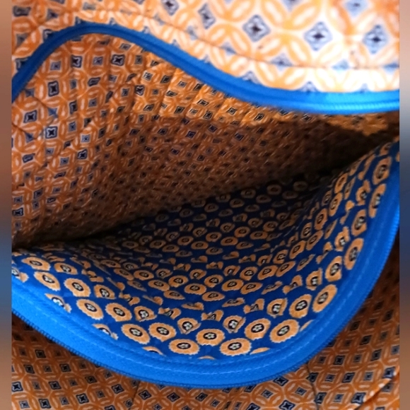 VeraBradley Tall Tote/Purse NWOT - Picture 7 of 9